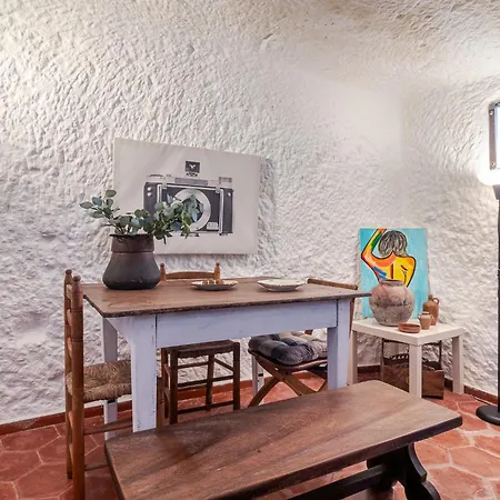 Cuevas La Solana Honorata Juncalillo