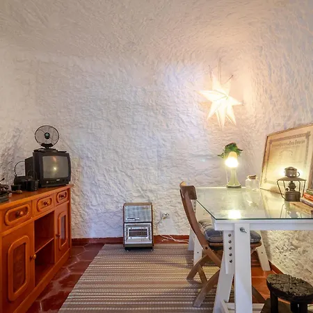 Cuevas La Solana Honorata Luxury tent *